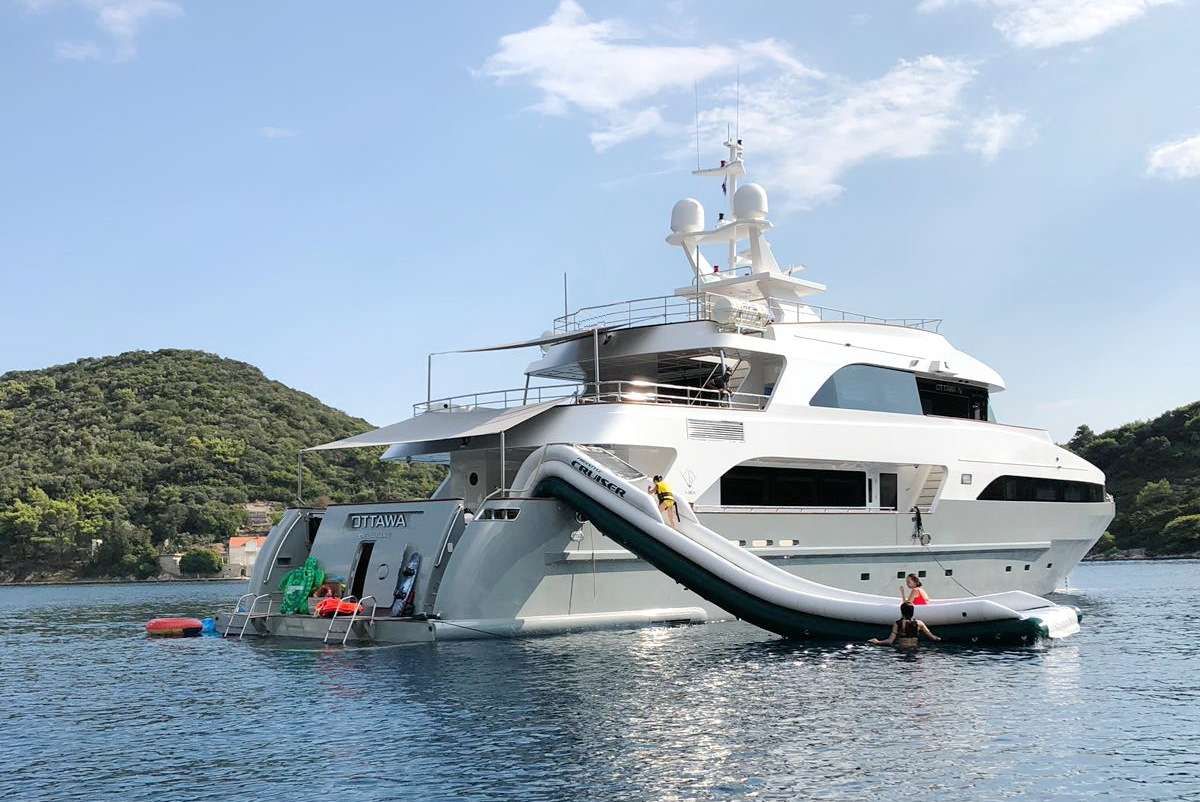Motor yacht OTTAWA in Croatia