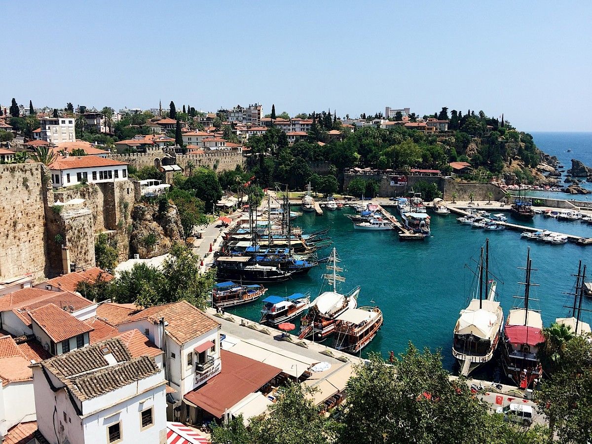 contact-yachts-210310-023532-001