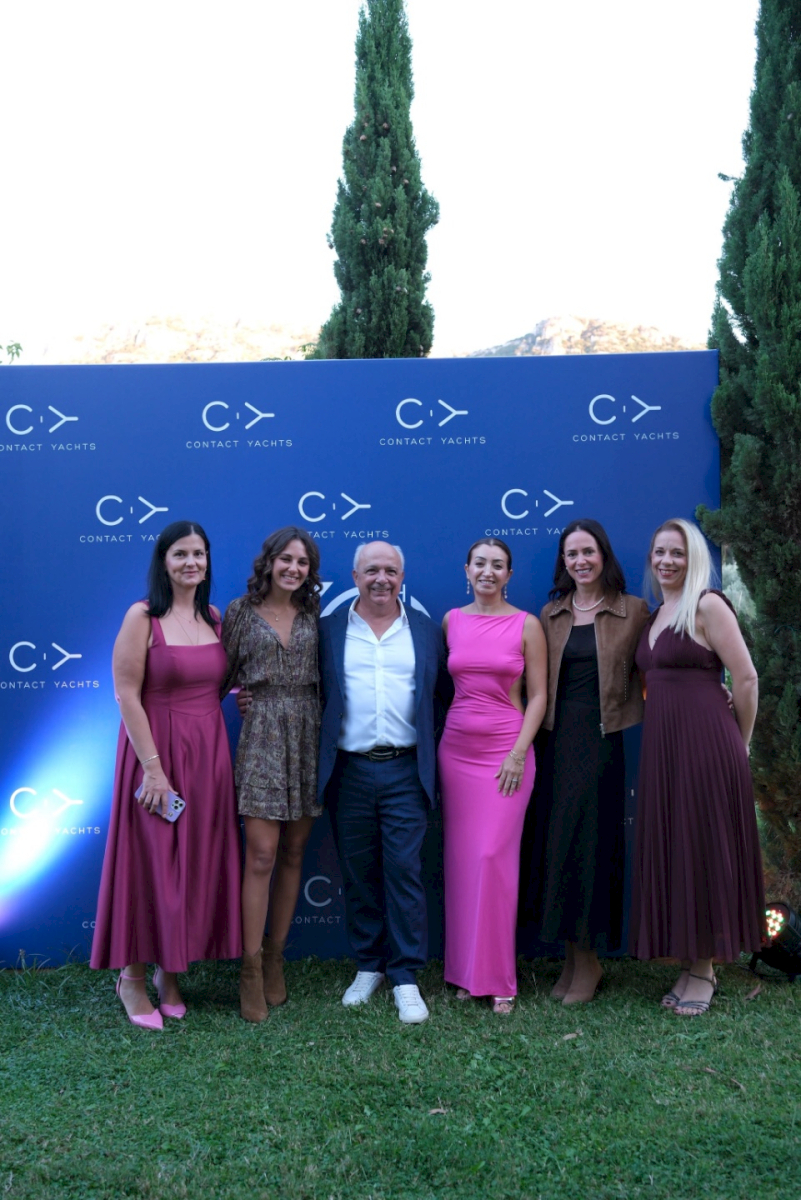 contact-yachts-251009-101406_0012