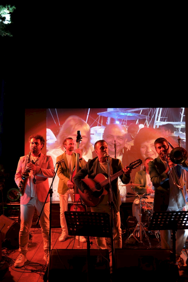 contact-yachts-251009-101406_0031