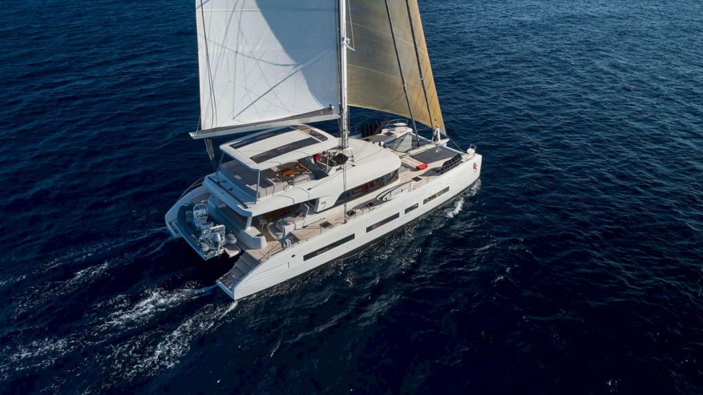 contact-yachts-adriatic-dragon-lagoon-77_0003