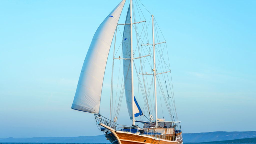 Luxury gulet yacht ANDJEO for rent in Croatia and Montenegro with Contact Yachts