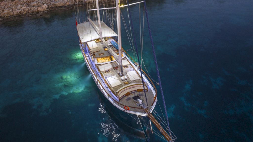 contact-yachts-artemis_0017