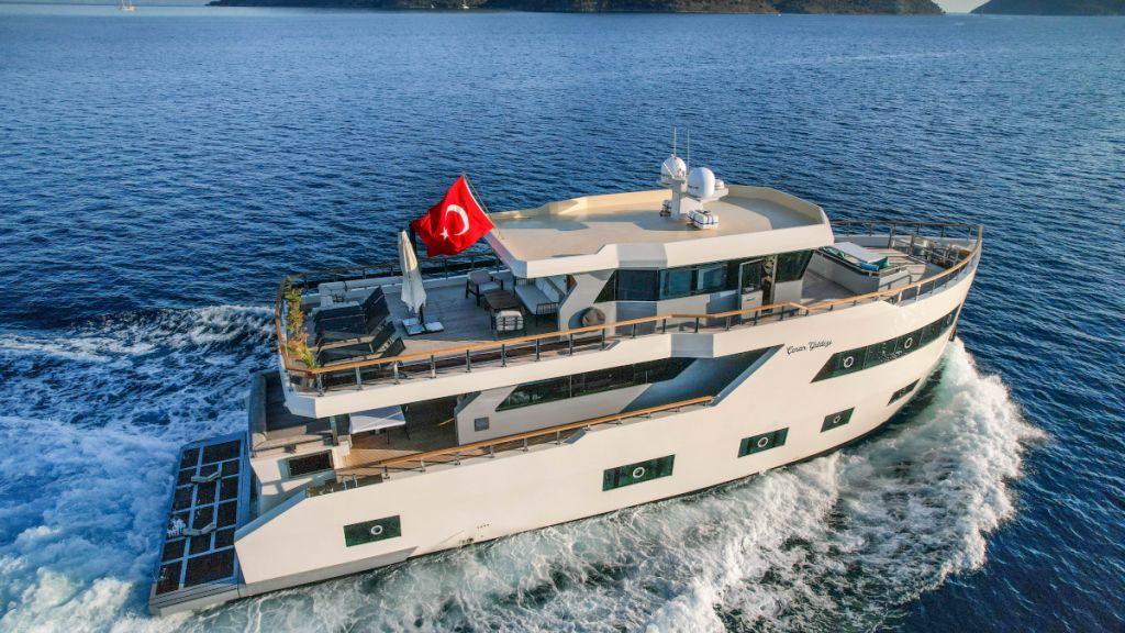 contact-yachts-cinar-yildizi_0004