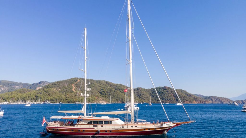 contact-yachts-daima_0012