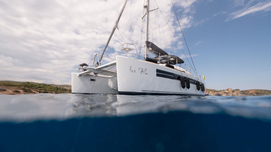 contact-yachts-for-sail_0001