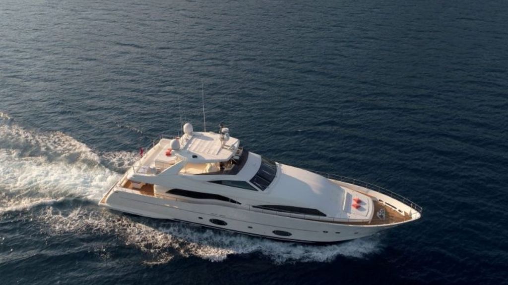 contact-yachts-funda-d_0003