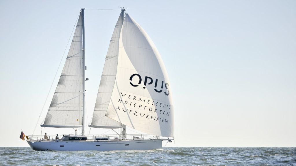 Sailing yacht HELENE available for rent in Greece with Contact Yachts