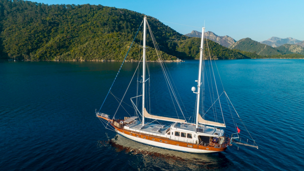 contact-yachts-kaftan_0007