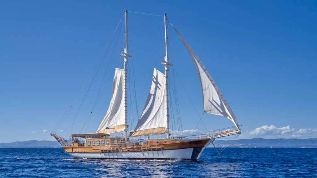 contact-yachts-libra_0002