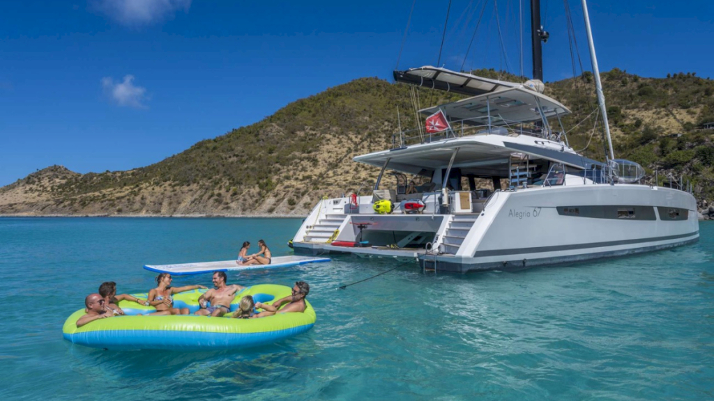 contact-yachts-lisa-of-the-seas_0019