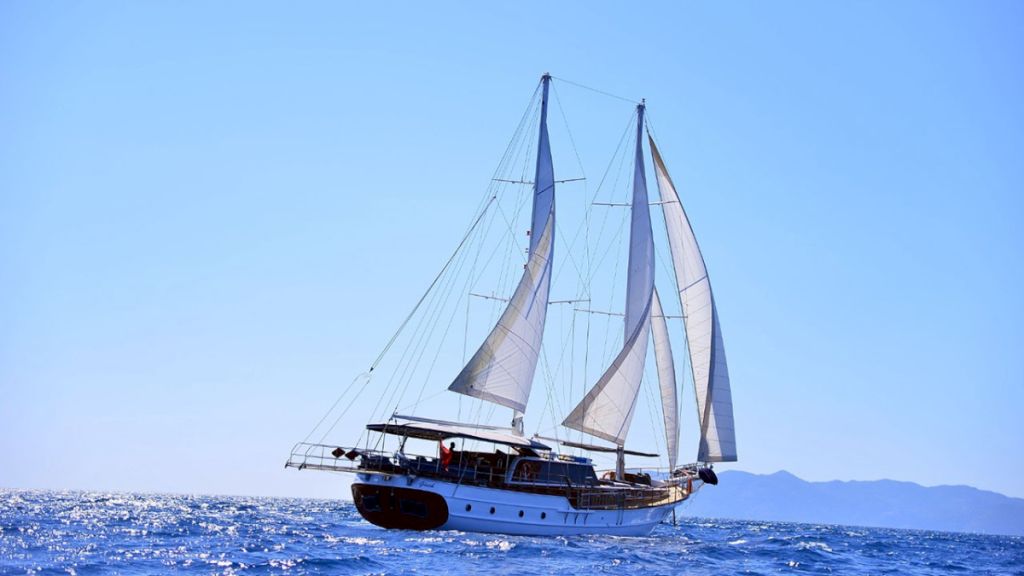 contact-yachts-mehmet-ayaz_0002