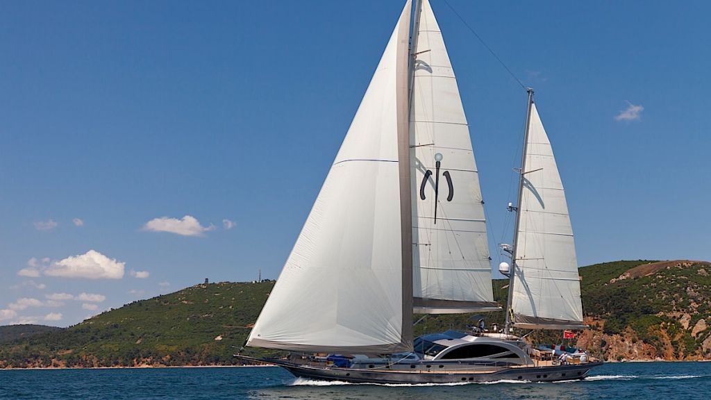 Luxury charter sailing yacht Merlin cruising in Turkey and Greece with Contact Yachts