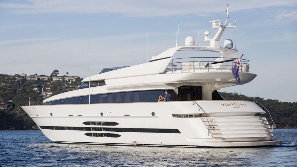 Luxury yacht charter Australia with motor yacht MOHASUWEI