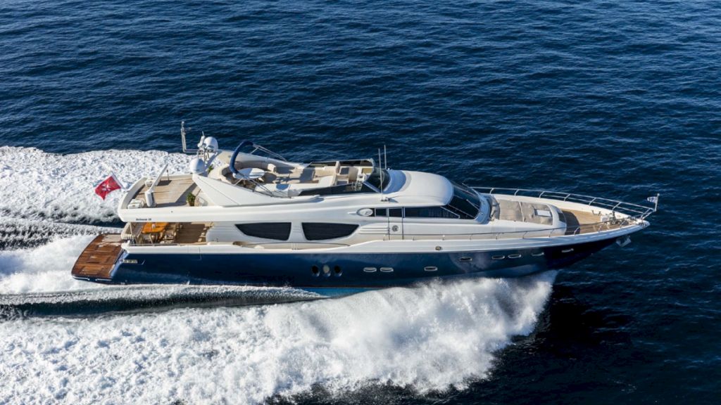 contact-yachts-mythos-g_0021