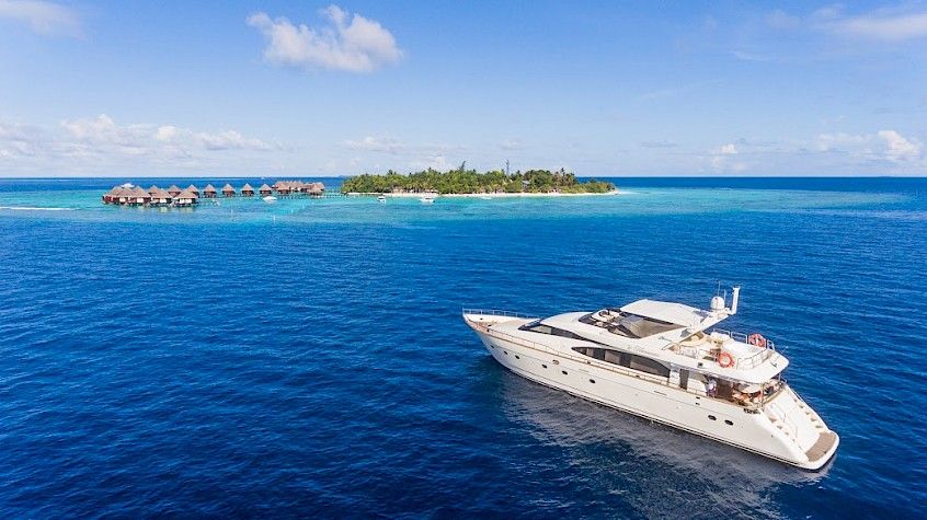 nawaim luxury yacht cruising in maldives