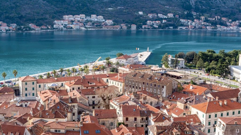 contact-yachts-sail-from-tivat-to-split-002