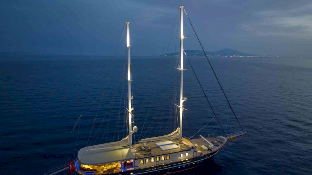 contact-yachts-sea-dream_0003