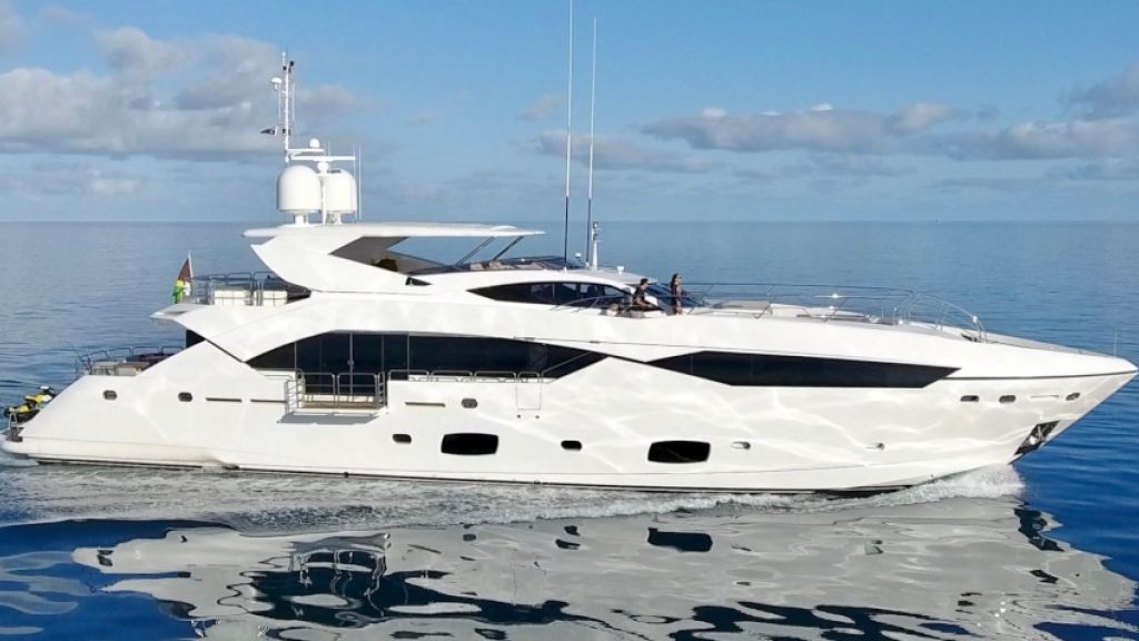 Superyacht Luxury Charter in Australia | Motor Yacht SETTLEMENT