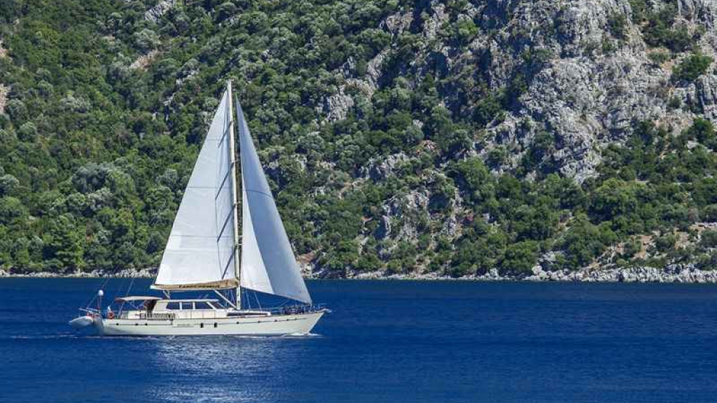 contact-yachts-tango-charlie_0029