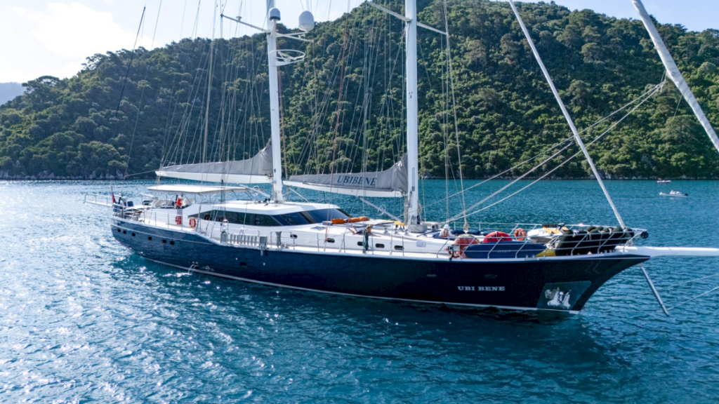 contact-yachts-ubi-bene_0048