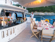 contact-yachts-mystique_0004