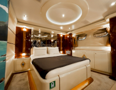 contact-yachts-crocus_0004