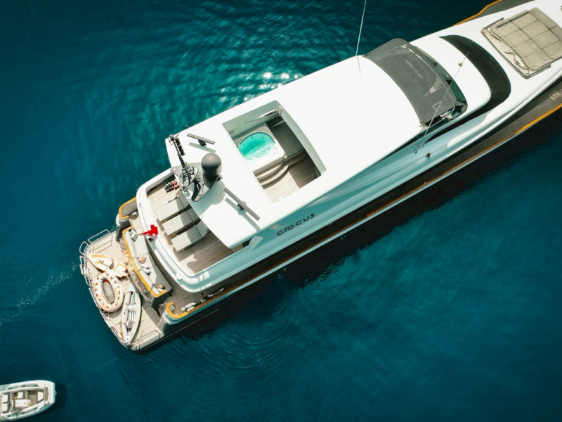 contact-yachts-crocus_0019