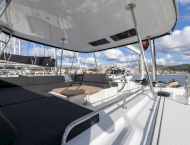 contact-yachts-twin-joy_0006